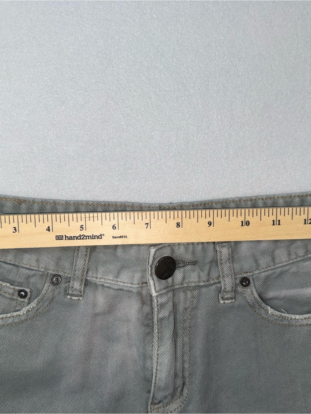 Free People Distressed Denim Shorts – Women’s Size 27 – Gray Wash Cutoff Shorts - Picture 6 of 9